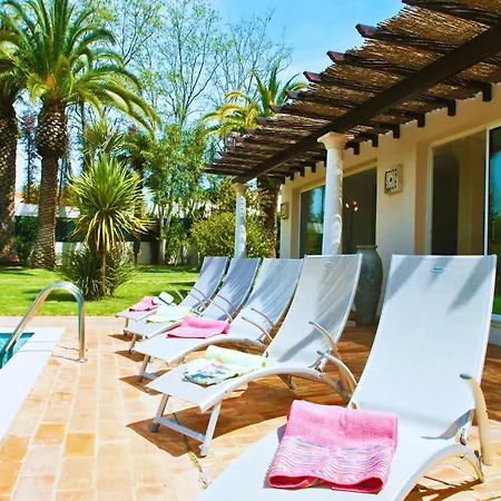 Villa In Albufeira Near Golden Beaches * 阿尔布费拉